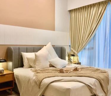 Gua Apartment | Luxury Condo w electrical piano Next to TRX Mall