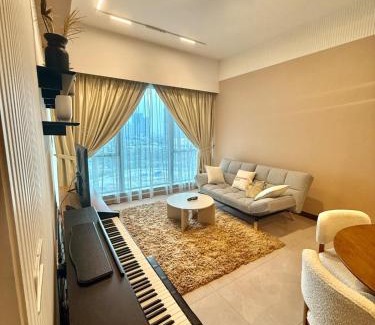 Gua Apartment | Luxury Condo w electrical piano Next to TRX Mall