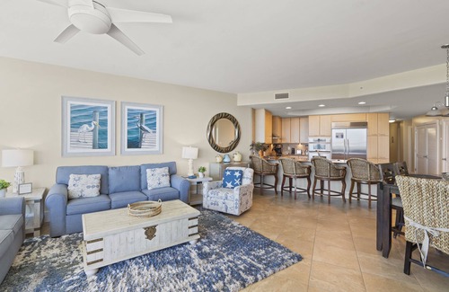 Orange Beach East Condo | Luxury Condo with Beach View | Lazy River!