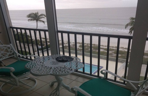 Bonita Springs Condo | Luxury Condo With Beach and River View