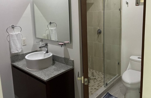S.M. 57 Apartment | LUXURY CONDO WITH FREE RENTAL CAR
