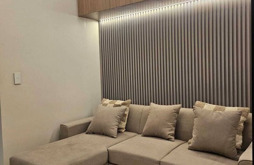 Bonifacio Global City Apartment | Luxury condo with gym,WiFi,NETFLIX at Park Mckinley West, Venice, SM Aura BGC