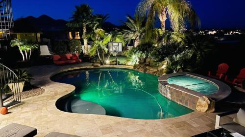 Fountain Hills House | Luxury Contemporary Sanctuary w Pool and Views