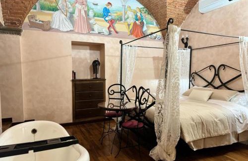 Lucca Historical Center Bed & Breakfast | Luxury Corte dei Nobili