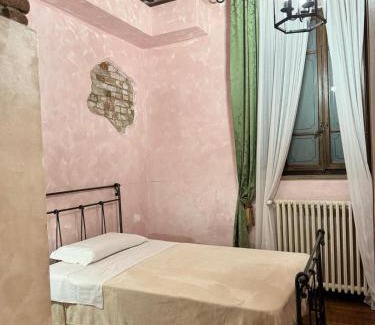 Lucca Historical Center Bed & Breakfast | Luxury Corte dei Nobili
