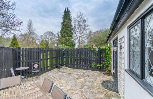 New Forest District House | Luxury cosy cottage, enchanting forest location.