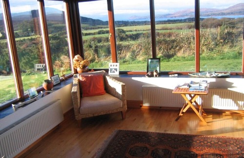Dunbeacon House | Luxury Cottage Style Stone House in Beautiful Location on Mizen Head Peninsula