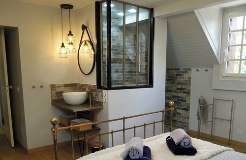 Noisy-sur-Ecole House | Luxury cottage Le tilleul, 3 suites, terraces, outdoor kitchen