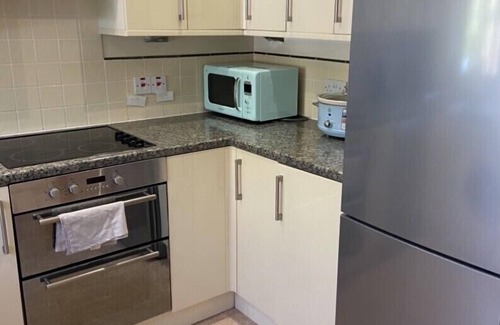 Cooden Cottage | Luxury Cottage in Bexhill, 3 minutes walk from Beach