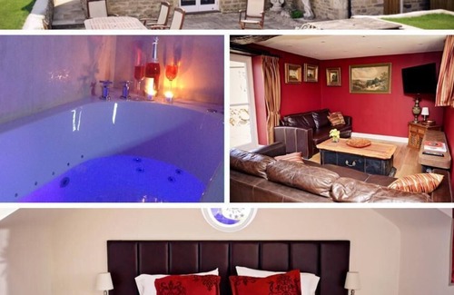 Corsham Cottage | Luxury Cottage with Garden View at Queen Anne's Stable