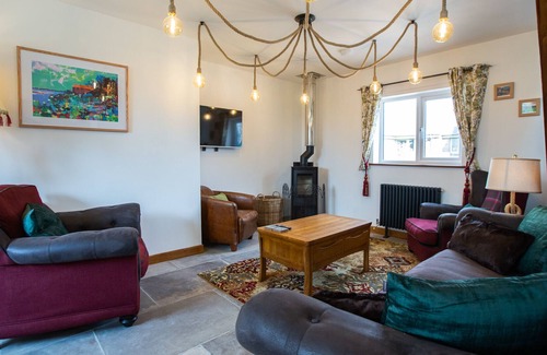 Lydney Cottage | Luxury Cottage with hot tub in the Forest of Dean