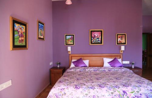 Anachal House | Luxury cottages with beautiful mountain view