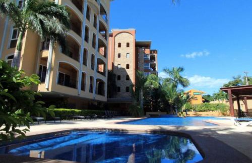 Playa Langosta Apartment | Luxury & Cozy 2bdr Beautiful terrace Fast wifi