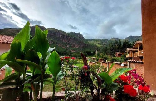 Pisac Apartment | Luxury cozy apartment with mountain view andhot tub in Pisac