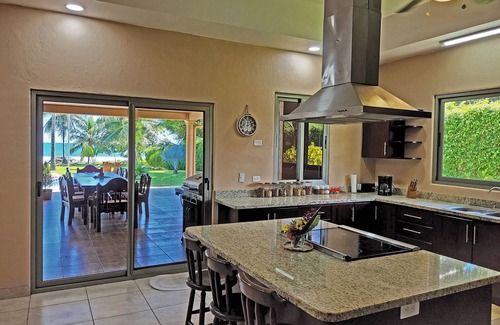 Buenos Aires Villa | Luxury Beachfront Villa Amor del Mar! in the Los Delfines Beach and Golf Resort