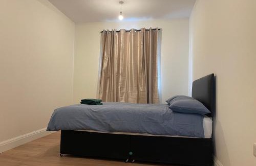 Selhurst Apartment | Luxury Croydon Accommodation