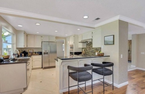 Mount Wilson House | Luxury Custom Design House with View Los Angeles, close to Orange County, Disney