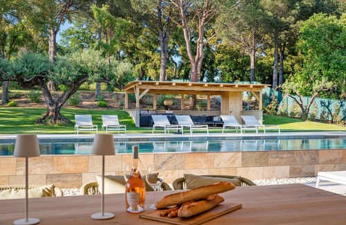 Grimaud Villa | Luxury design villa with A/C and a heated pool
