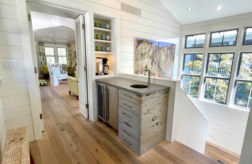 Seaside Cottage | Luxury, Designer Home. Seaside, FL. Next To Chapel, Walk To Beach + 2 Bikes!