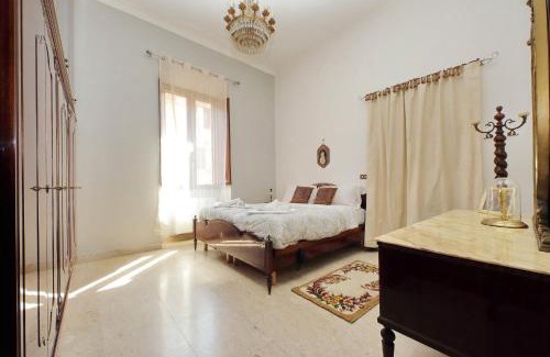 Esquilino Apartment | Luxury Domus AmaDora