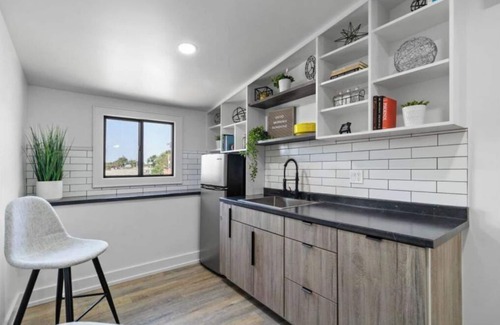 Kansas City Condo | LUXURY Downtown Penthouse & Private Rooftop Deck