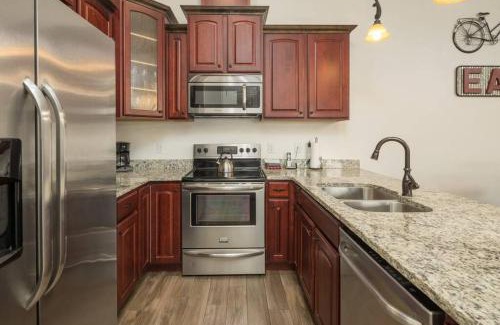 Moab Apartment | Luxury Downtown Rental - La Dolce Vita Villa #4