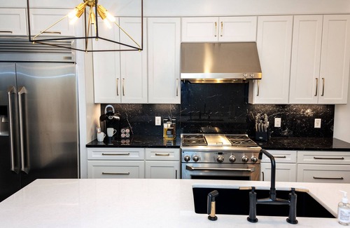 Central Business District Hotel | Luxury Downtown Retreat: Bold & Stylish Escape in the Heart of New Orleans