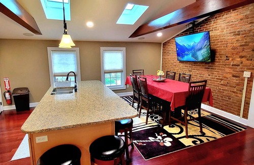 Saratoga Springs House | Luxury Downtown Penthouse - walk to track, restaurants, spas and so much more!