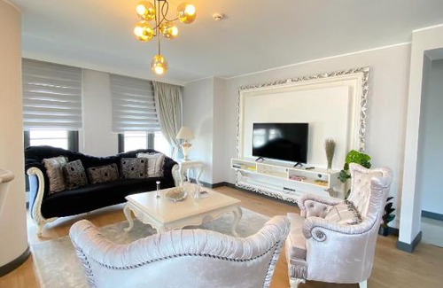 Kagithane Apartment | Luxury Duplex with Terrace Apartment by Siena Suites