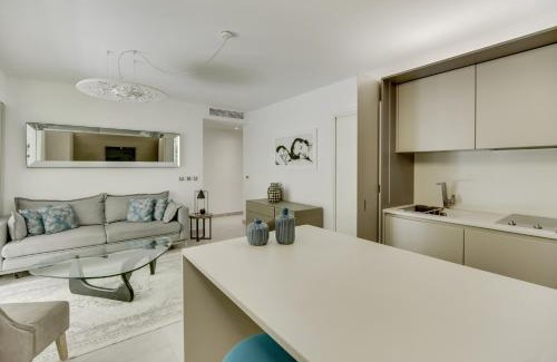 Saint-Tropez City Centre Apartment | Luxury & Exclusive Resort