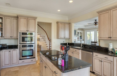 Palmetto Dunes House | Luxury Family Home w/Ocean Views, Pool, Wet Bar, BBQ