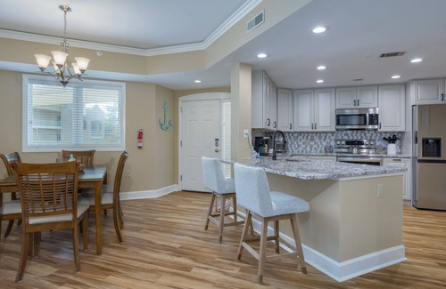 Palmetto Dunes Villa | Luxury Family Villa w/Ocean Views, Complex Pool