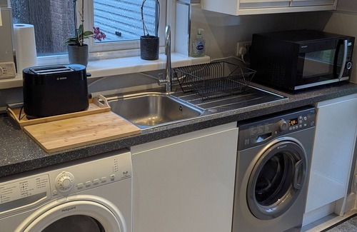 Bangor House | Luxury, family friendly (sleeps 7) house close to Bangor town centre