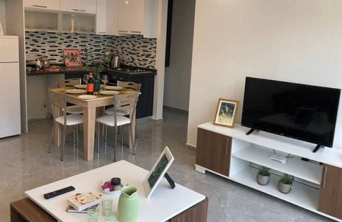 Kyrenia District House | Luxury flat, great view-terrace-pool Lapta Kyrenia