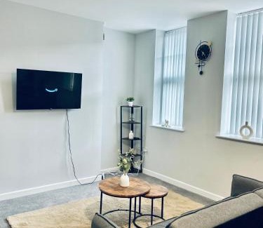 Wainscot Apartment | Luxury Flats Near Rochester Castle, Strood - Medway