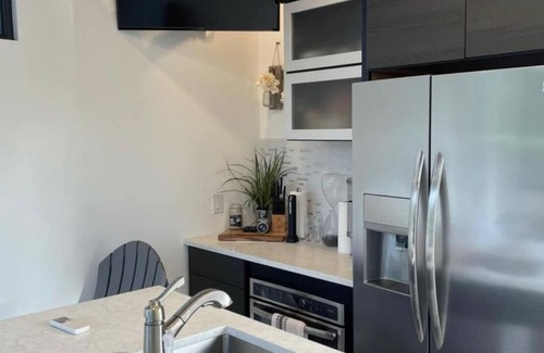 Sanford Boat Rental | Luxury Floating House - Boat Tree Marina on St. John’s River, Sanford