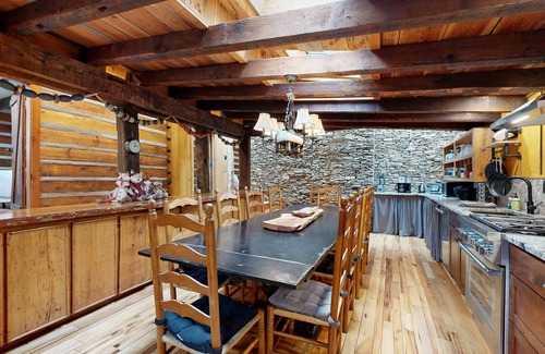 Canton Cabin | Luxury forest retreat with wood stove, vaulted ceilings & pond view