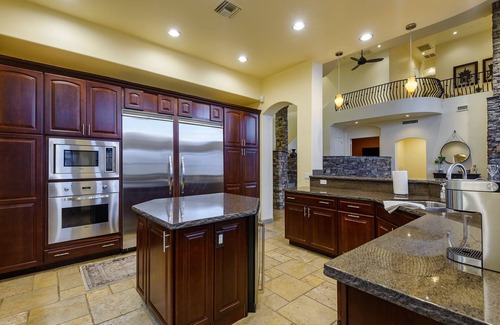 Fountain Hills House | Luxury Fountain Hills, VIEWS, infinity Edge Pool, Hot Tub, Sleeps 14