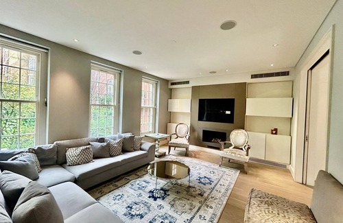 Haverstock House | Luxury Four Bedroom Home in Mayfair