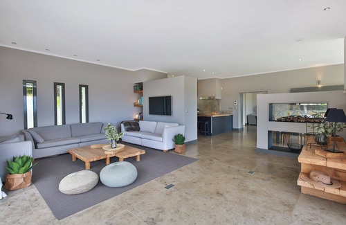 La Roquette-sur-Siagne Villa | Luxury Villa - Stunning Sea Views Over Cannes