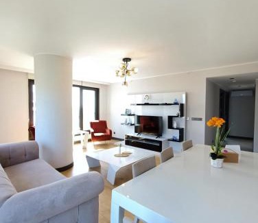 Kagithane Apartment | Luxury Fully Equipped 3BR 2BA Apartment by Siena Suites