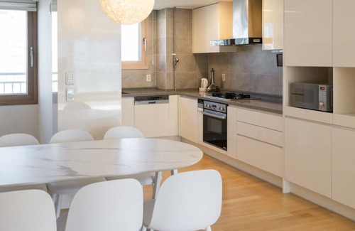 Dogok-dong Apartment | ★Luxury Gangnam Apartment★2Bdr 2Bath+Full Options