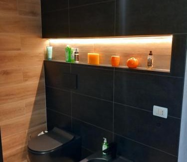Carbonia Apartment | Luxury Garden Flat