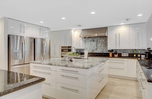 Enterprise House | Luxury gated villa 10 miles to the strip!