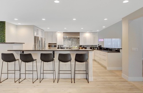 Enterprise House | Luxury gated villa 10 miles to the strip!