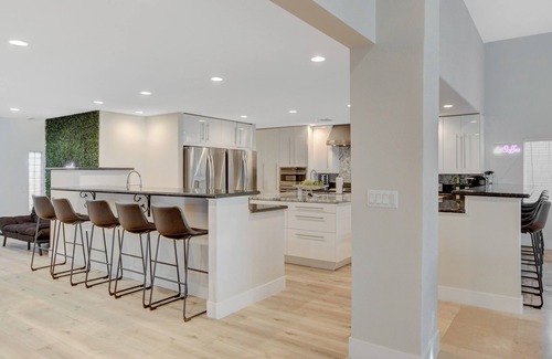 Enterprise House | Luxury gated villa 10 miles to the strip!