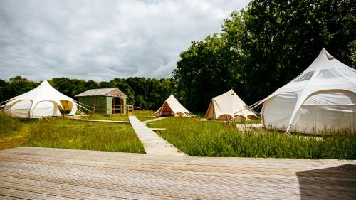 Crowhurst House | Luxury Glamping Retreat in Battle