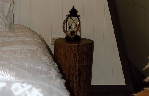 Barrine House | Luxury Glamping Tent, farm stay, near lake, amounst nature. Relax and unwind