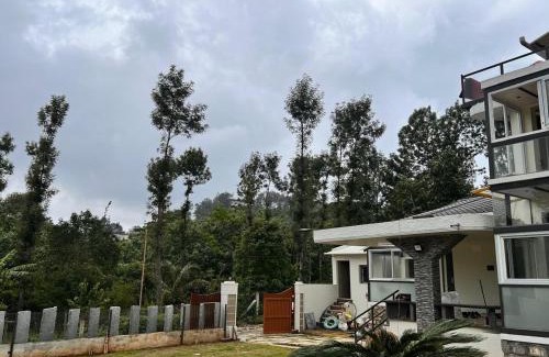 Yercaud Villa | Luxury Glasshouse Villa In Yercaud