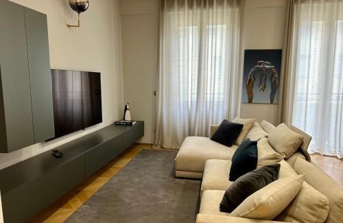 Central Station Apartment | Luxury Gold Apartment